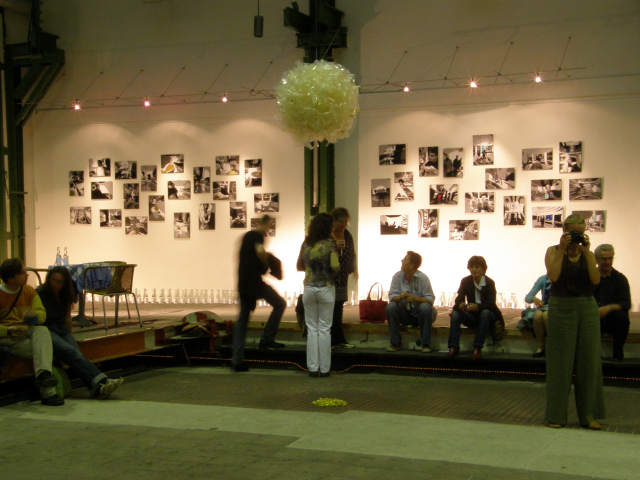 Eröffnung der Ausstellung Glück und Zeit im Depot in Dortmund 2009 (C) Gine Selle 2009